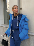 damen-kapuze-steppjacke-daunenjacke