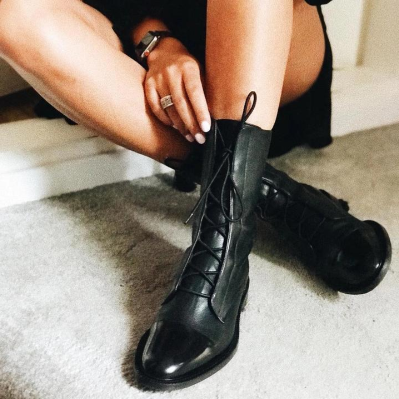 damen-schwarz-boots-flach
