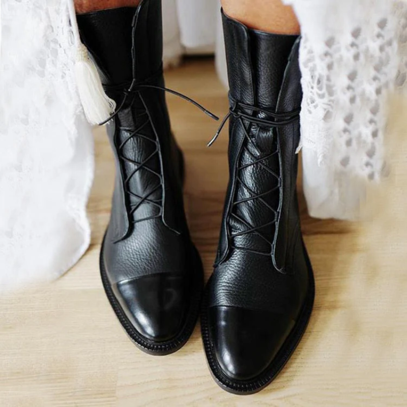 damen-schwarz-boots-flach