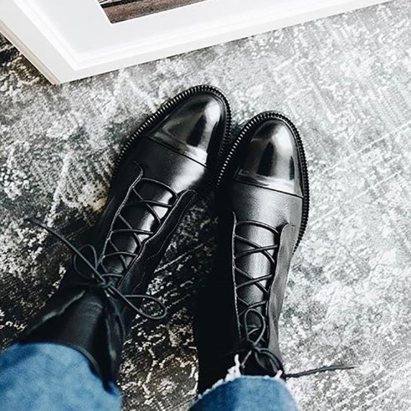 damen-schwarz-boots-flach