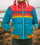 damen-schwarz-daunenjacke-steppjacke-kurz