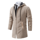 strickjacke-mit-reißverschluss-kapuze