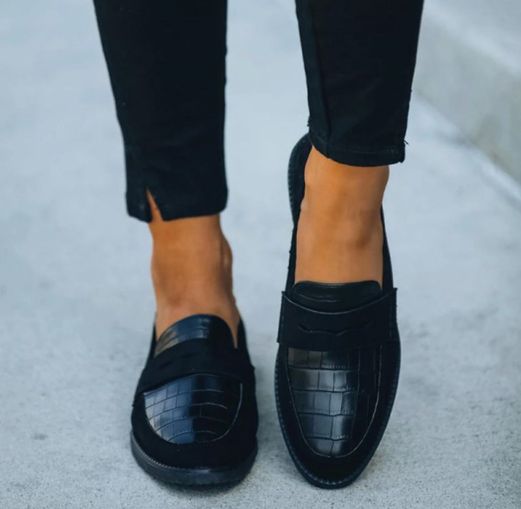 thelma-damen-schwarz-mokassins-loafer-bequem